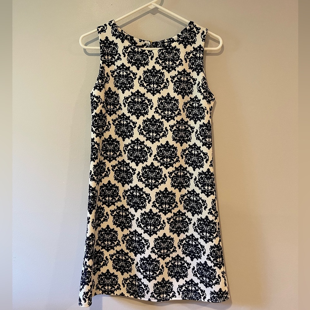 Damask Printed Retro Shift Dress